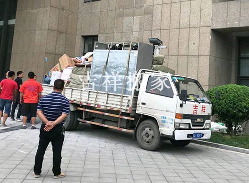 张掖搬家公司：如何选择高效可靠的服务团队？